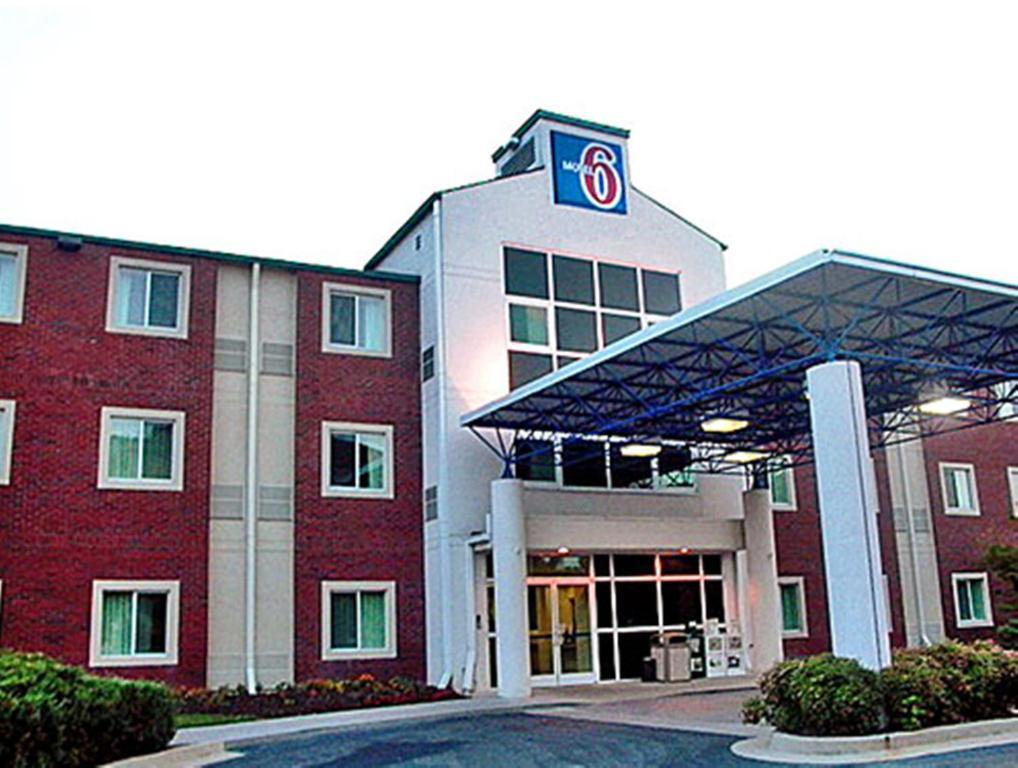 Motel 6-Newport, Tn Екстер'єр фото