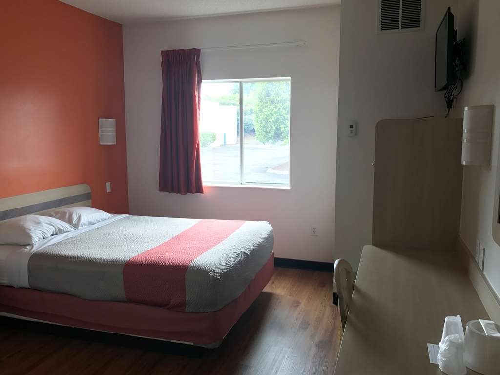 Motel 6-Newport, Tn Номер фото